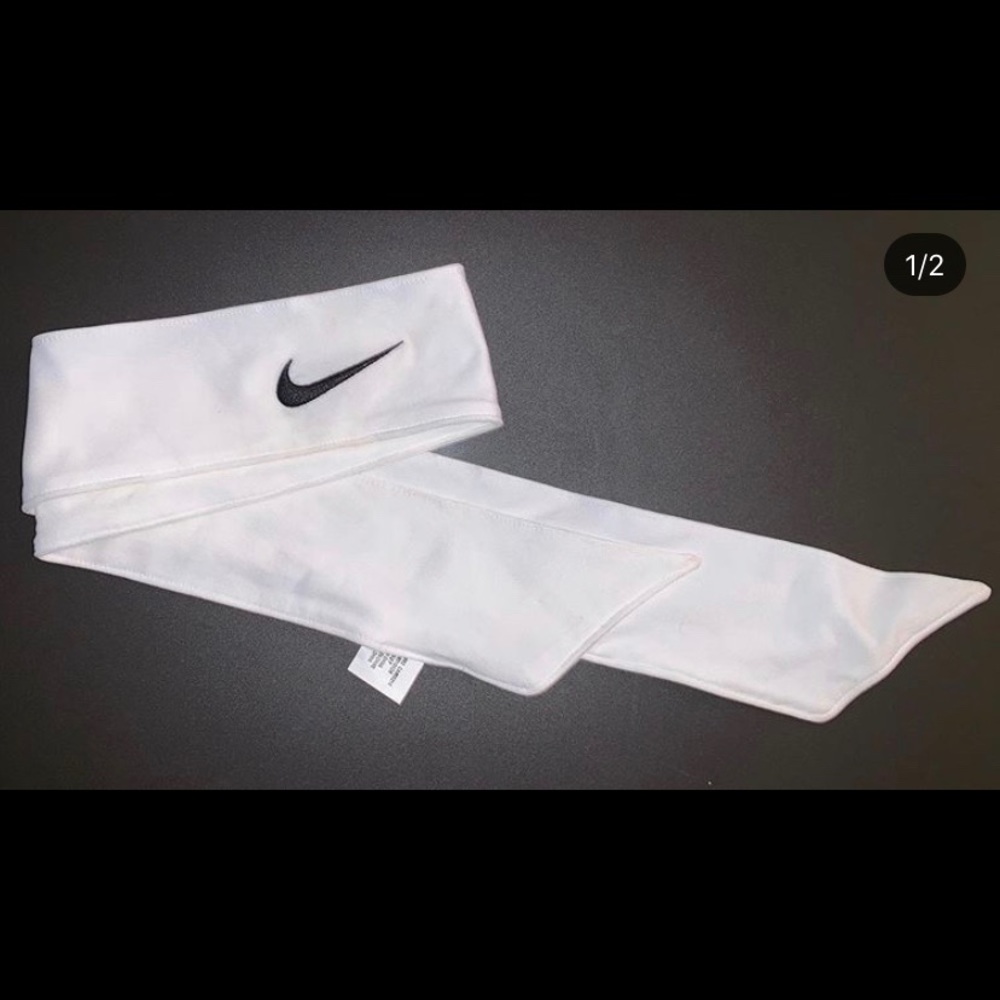 Nike headband